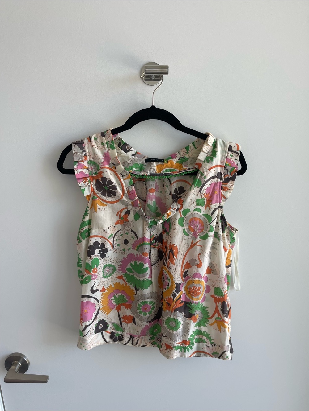 leifdottier Sleeveless Floral Ruffle-Trim Top in Multi